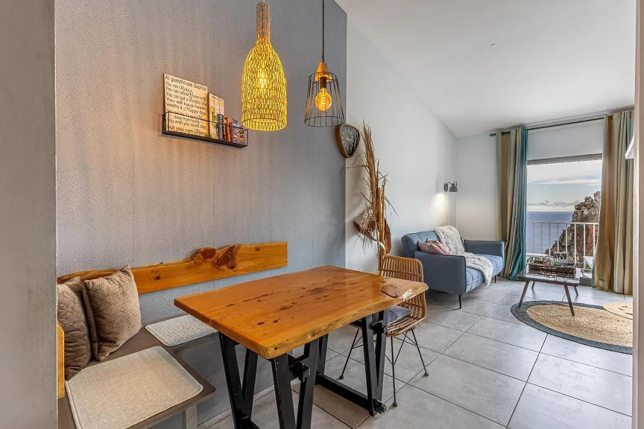 Villa Sophia By Alma Holiday Rentals Canico  0*, Canico (Madeira)